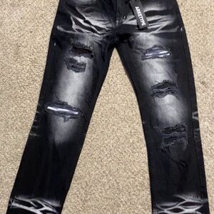 ARKETYPR Men's Black Distressed Jeans